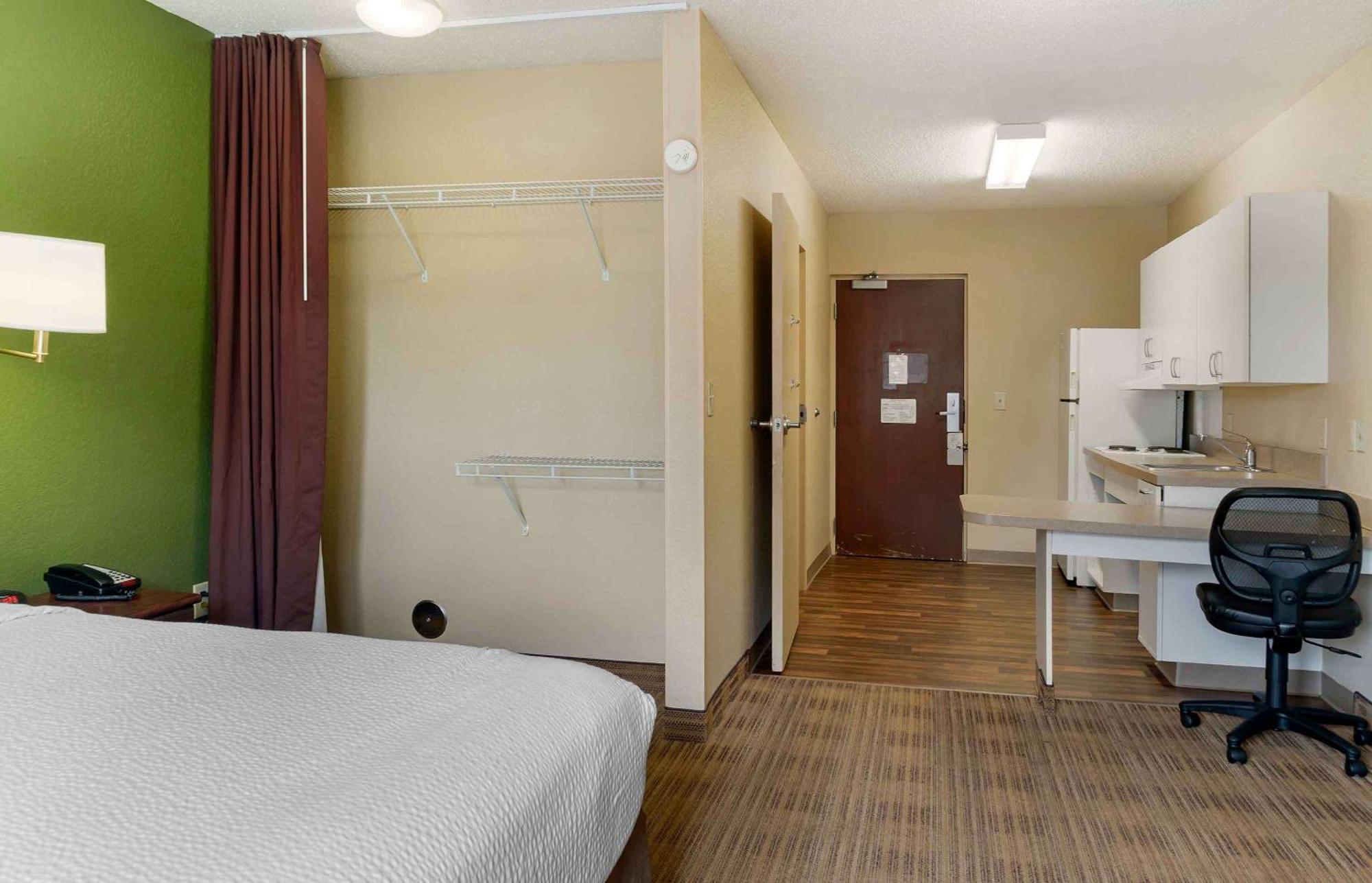 เอ็กซ์เทนด์ สเตย์ อเมริกา พอร์ตแลนด์ บีเวอร์ตัน/ฮิลส์โบโร ไอเดอร์คอร์ต Hotel ภายนอก รูปภาพ