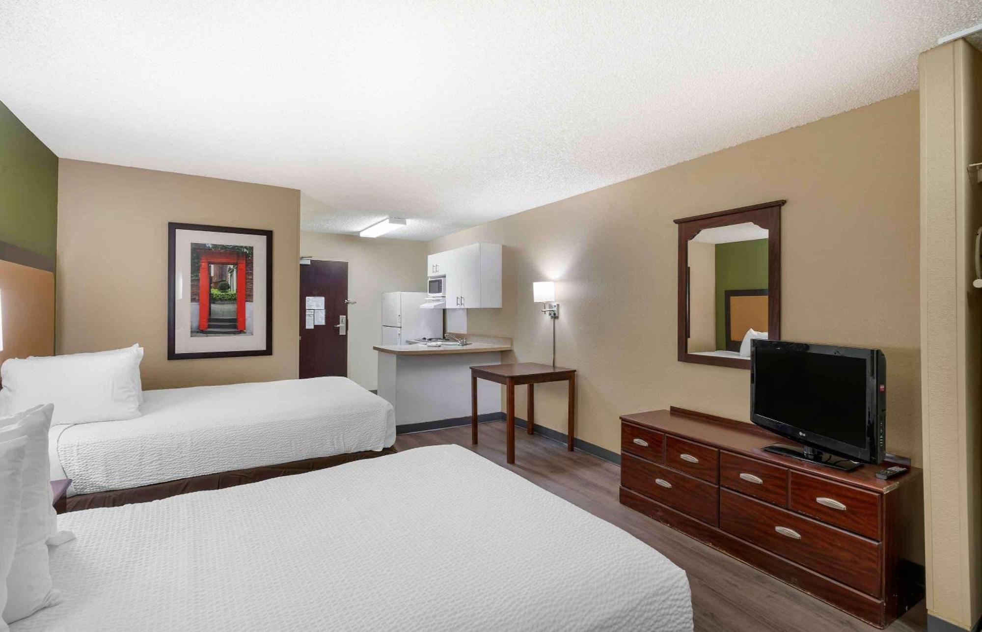 เอ็กซ์เทนด์ สเตย์ อเมริกา พอร์ตแลนด์ บีเวอร์ตัน/ฮิลส์โบโร ไอเดอร์คอร์ต Hotel ภายนอก รูปภาพ